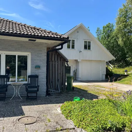 4 Person Holiday Home in Nosund Отели в г. Урустская коммуна