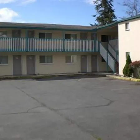 Shamrock Motel