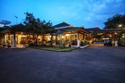 Kusuma Sahid Prince Hotel - balkon