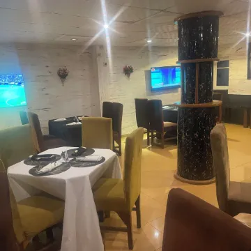 Maracana Luxury Hotel & Suites