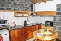 Aldeia Dos Caldeiroes