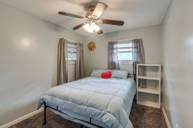 2 Mi to Zoo, Fenced Yard: Family Home in Wichita!