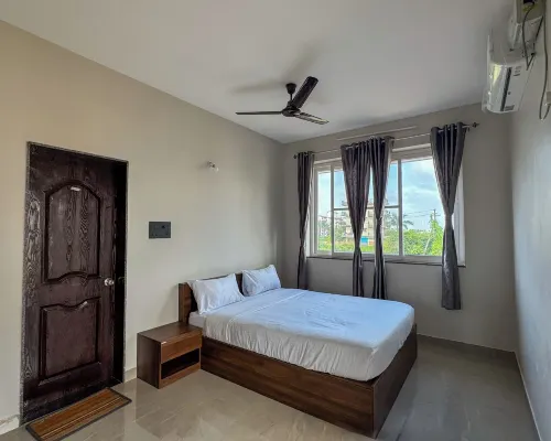 RK Homes Service Apartments Hotels in Chicalim