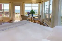 Lookout at Trinidad Bay Hotels in Trinidad