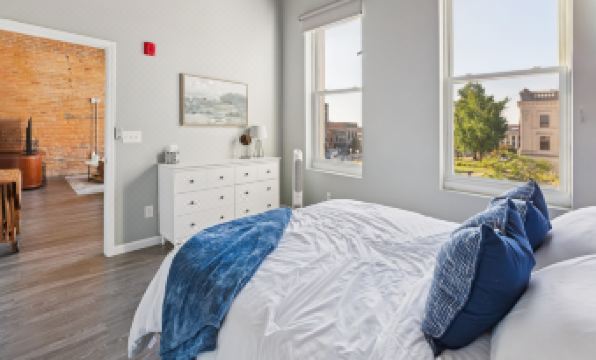 Rustic-industrial Loft With Courthouse Views 3 Bedroom Apts
