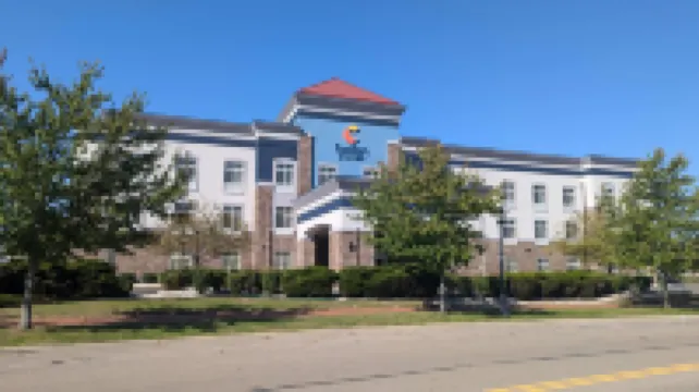 Comfort Suites Troy-I75 Hotels in Troy