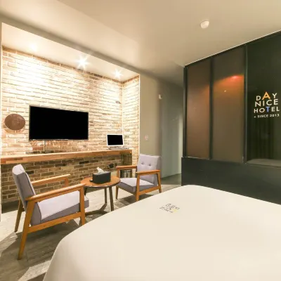 Day Nice Hotel โรงแรมใกล้พิพิธภัณฑ์ฮันจี