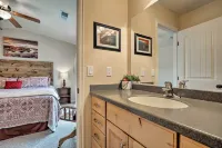 Kanab Condo w/ Pool & Patio, 30 Mi to Zion NP - balcony
