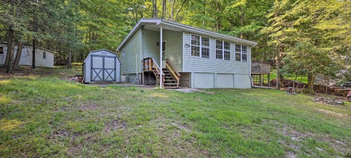 22 Mi to Ski Big Bear! Lake Wallenpaupack Getaway Hotels in Pike County