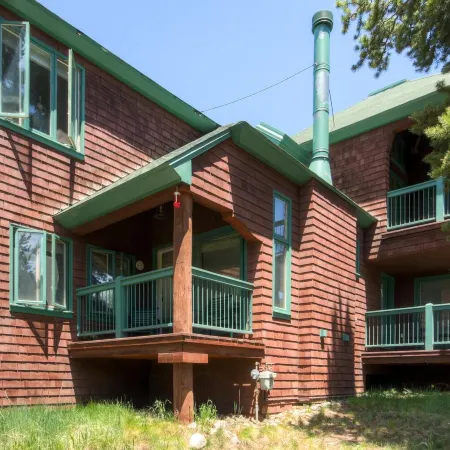 Hot Tub & Grilling Area: Keystone Townhome!