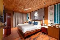 Estuary Sarovar Premiere Poovar Island