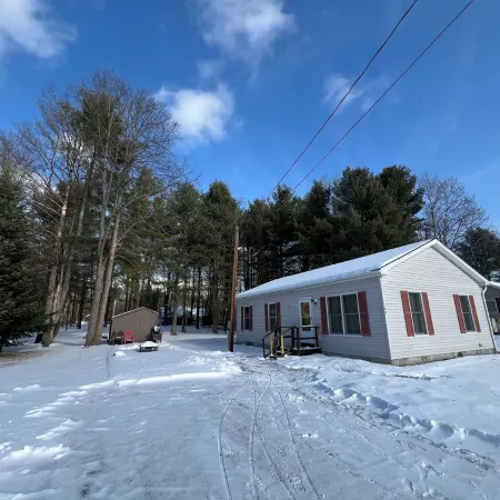 Whole House in Schroon Lake: 35 Min to Gore Mnt!