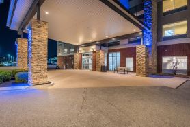 Holiday Inn Express & Suites Nashville North - Springfield by IHG