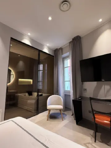 Leopoldo Suites Hotels in 