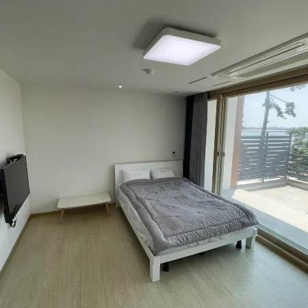 Muan Topmeori Resort Hotels in Muan