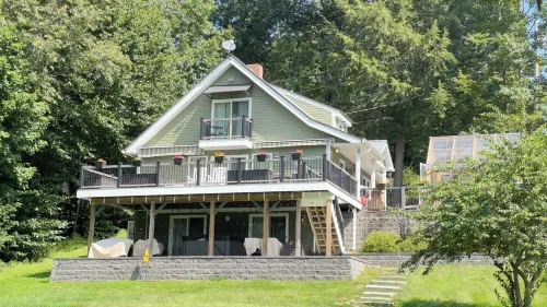 Winter Lakeside Retreat on Locke Lake — Stunning Views & Private Hot Tub