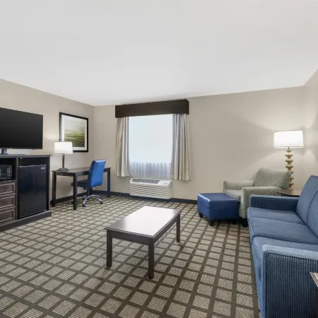 Best Western North Bryant Inn