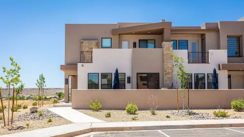 Adventure HQ 1 Townhouse - Balkon