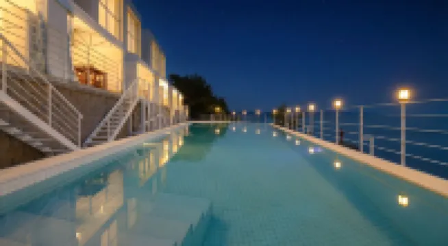 ยอซู นูคิม พูลวิลล่า