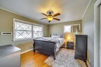Tulsa Home w/ Yard: 5 Mi to Downtown! - بيت ضيافة
