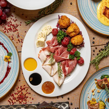 Tulip Inn Turin West Отели рядом с достопримечательностью «Арена «ПалаРуффини»»