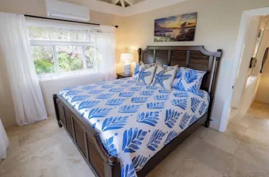 Private Pool overlooking ocean, large deck on Estate Property.  Great Privacy.