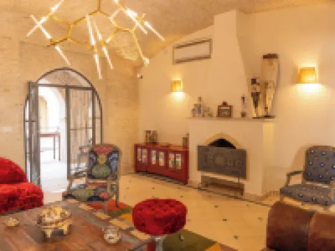 Haron House - Villa a Tozeur فنادق في توزر