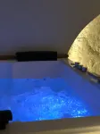 Nenetta Rooms & Suites Monopoli - Hot Tub