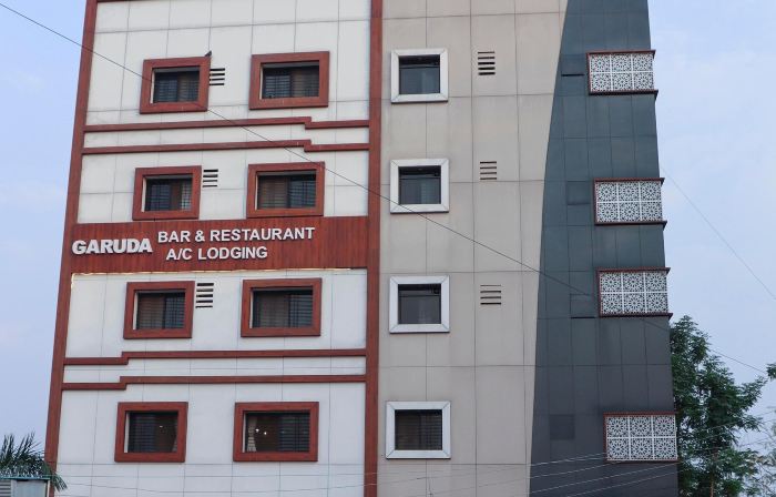 Hotel Garuda Executive Latur
