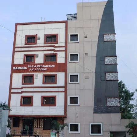 Hotel Garuda Executive Latur