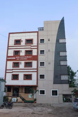 Hotel Garuda Executive Latur - breakfast