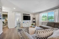 Family Vacation Home With Trampoline