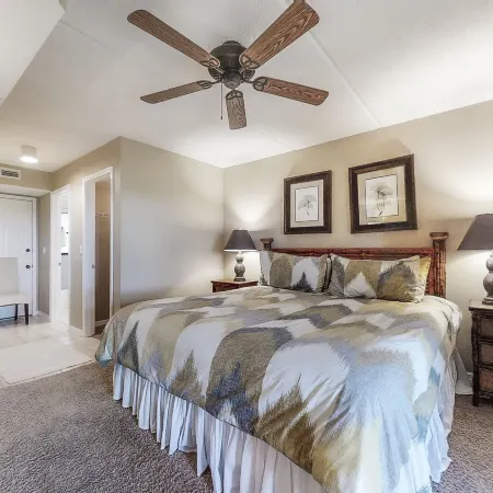 203 Sailmaker Lovely 2Br Oceanfront Patio Pool