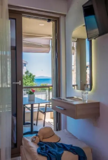 Marthina Luxury Living