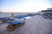 BW Suites & Spa - Rooftop Pools