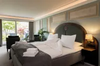 Walaker Hotel