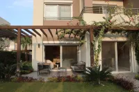 Alsawah 5-Bedroom Villa with Private Pool  Palm Hills Sheikh Zayed - Villas