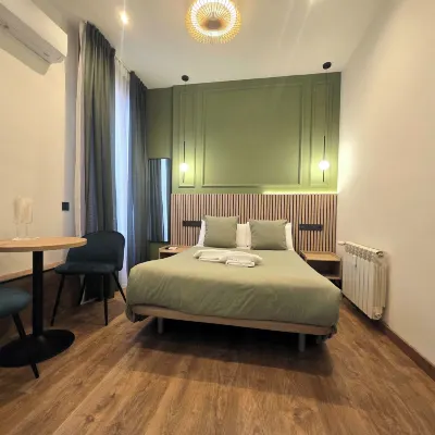Hostal Main Street Madrid โรงแรมใกล้โรงละครริอัลโต