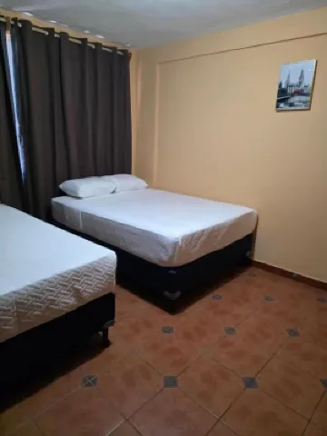 Hotel y Restaurante Punta Corona โรงแรมใน