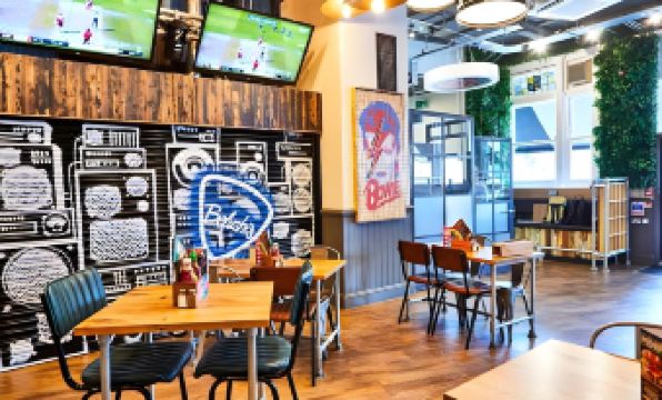 St Christopher's Hammersmith