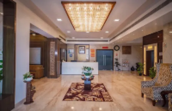 Hotel the Royal Bharti