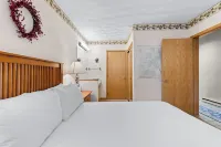 East Bay Condos 111 - Mountain view