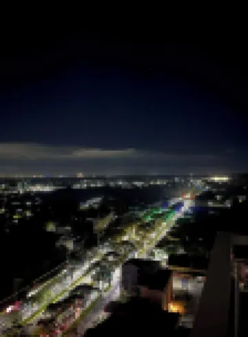 Lux 2BR Sky Condo With 24-hr Security, Fully Airconditoned & Basement Parking