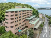わんわんパラダイス 浜名湖 佐久間町半場地区 ホタルの見られる水路周辺のホテル