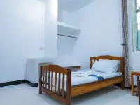 Spacious Beachfront Apartment with Ocean Views in Uroa, Zanzibar