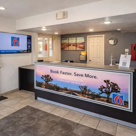 Motel 6 Blythe, CA