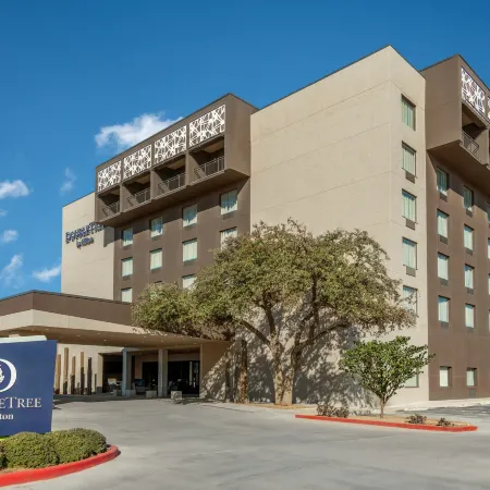 DoubleTree by Hilton Lubbock University Area