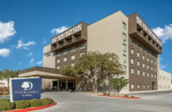 DoubleTree by Hilton Lubbock University Area