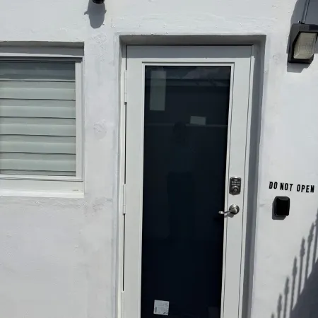 Private apartment Отели в г. Уэстчестер