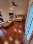 Devlok- Mystique Mansion 7 BR-sleep 16 Kawartha